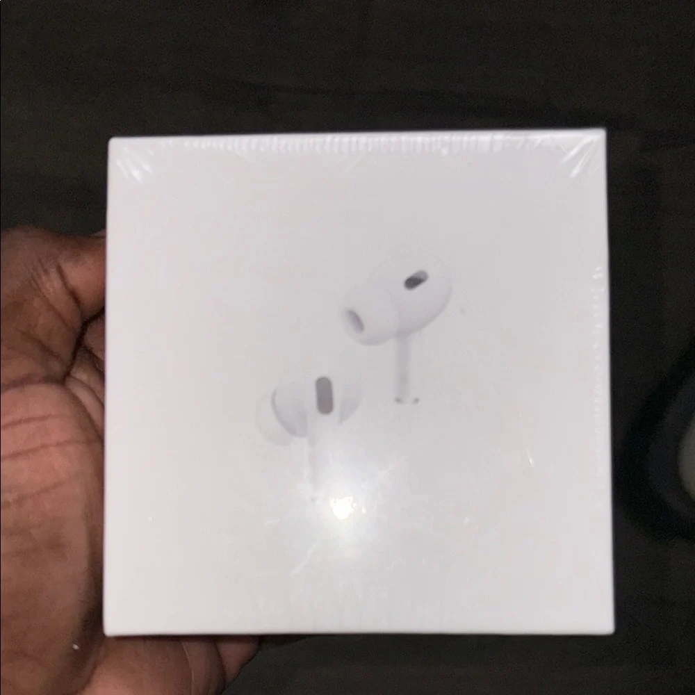 Apple White Wireless Earbuds